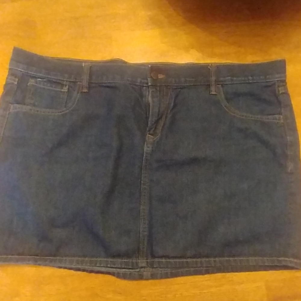 Denim skirt